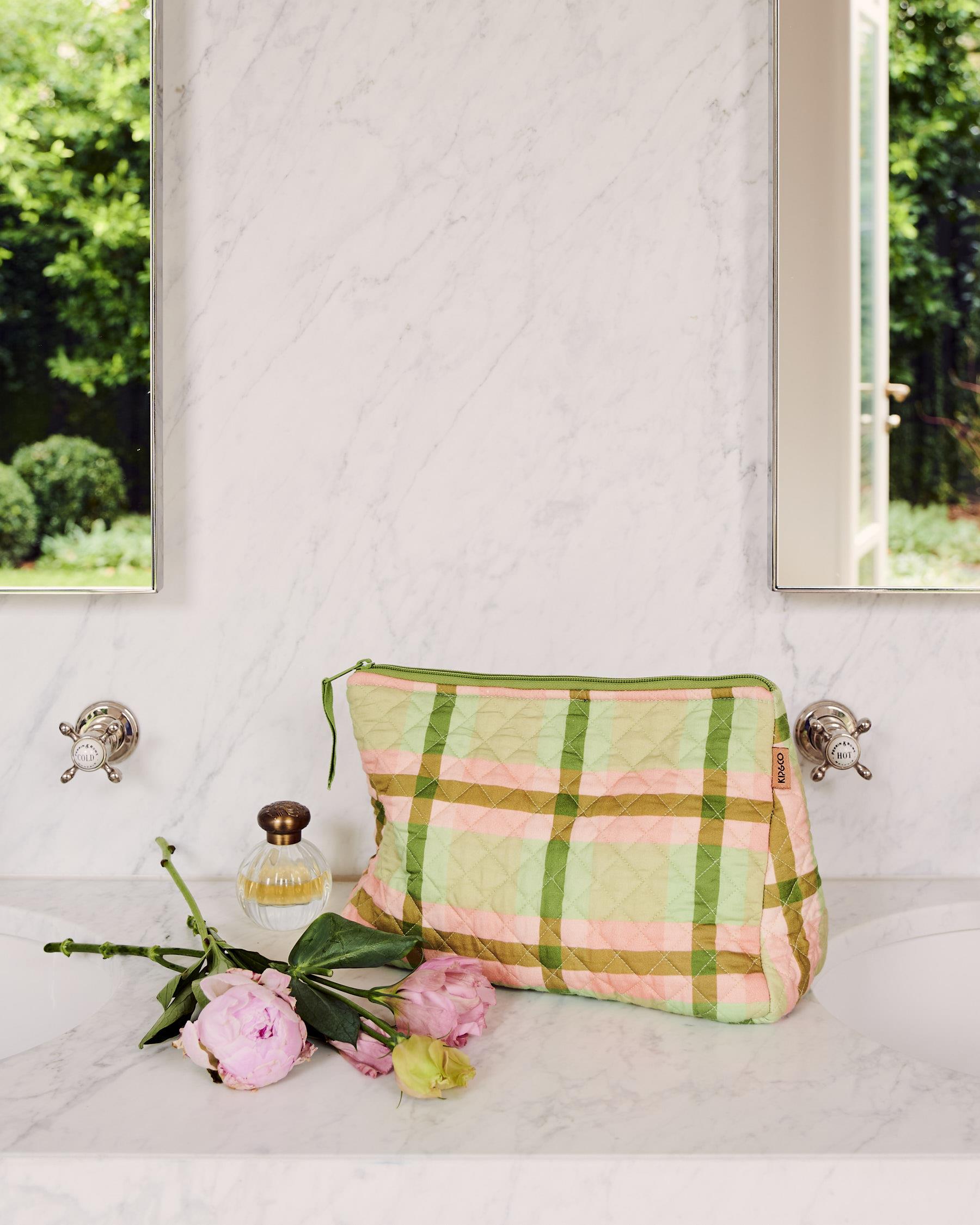 Quilted Toiletry Purse - Pistachio Tartan