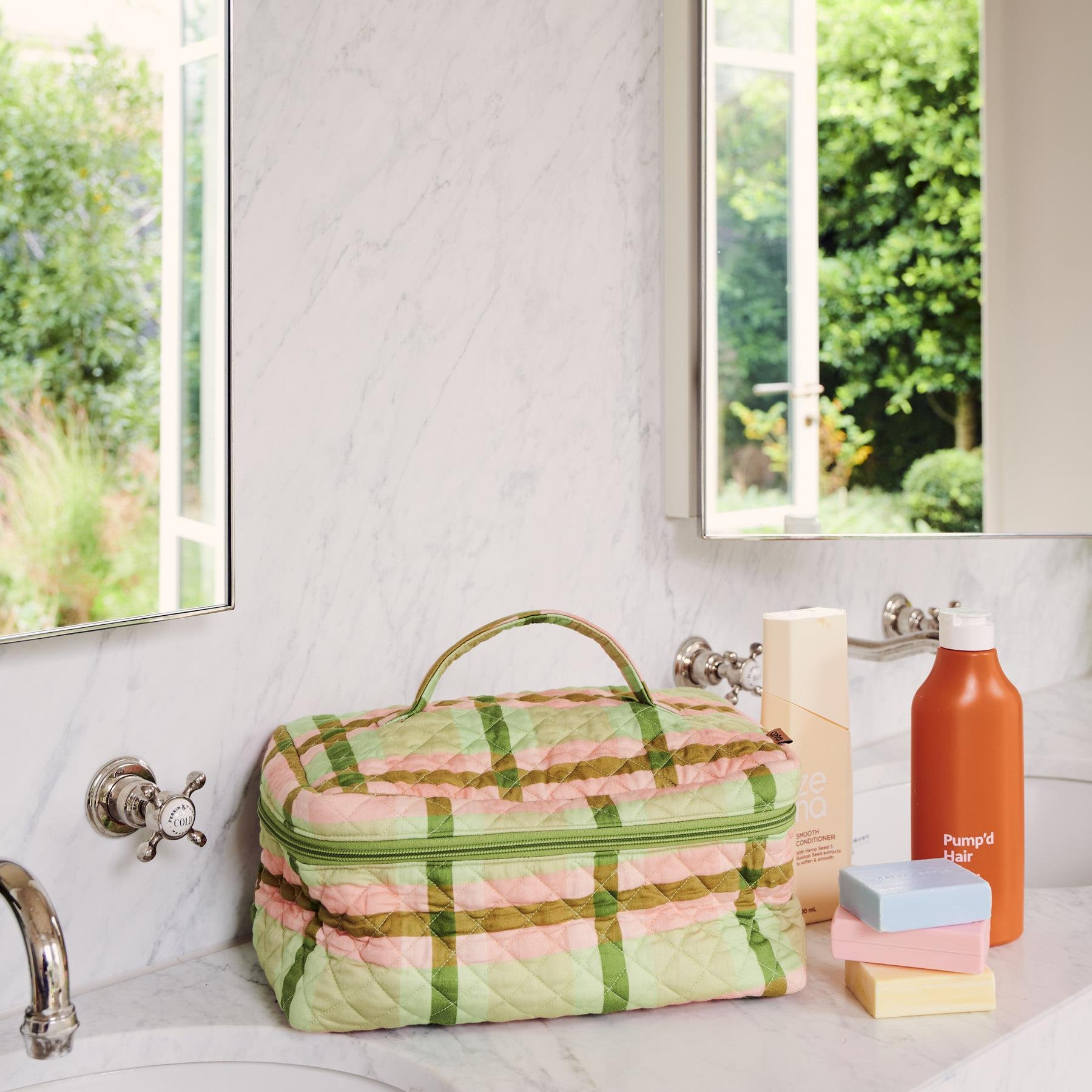 Quilted Toiletry Case - Pistachio Tartan